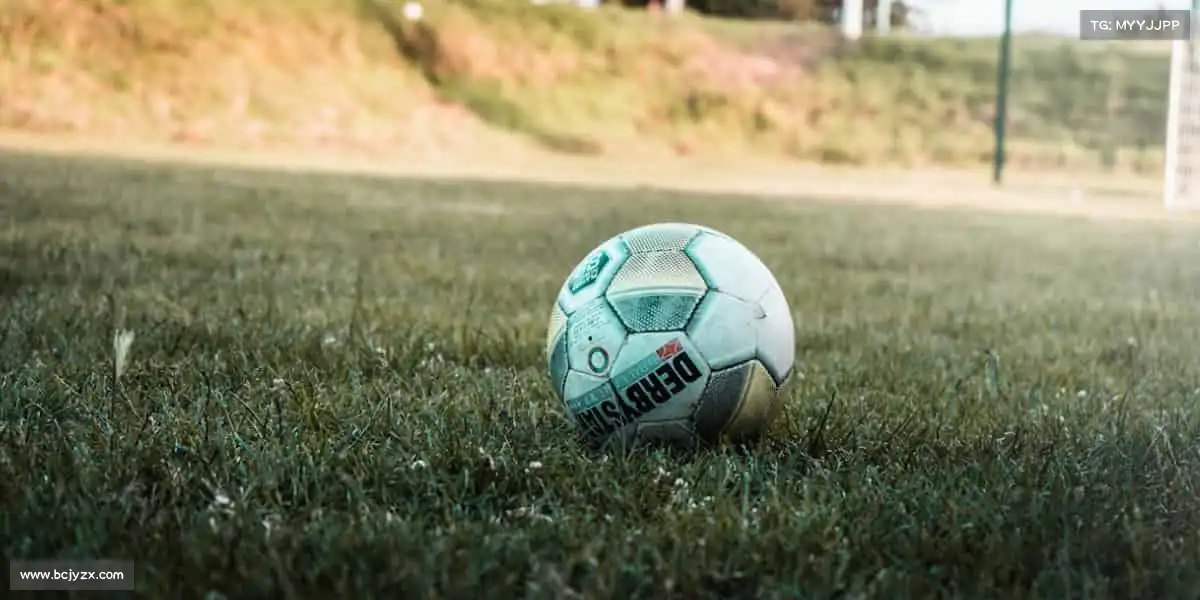 <strong>星空电竞</strong>专注与坚持，终将成就梦想！